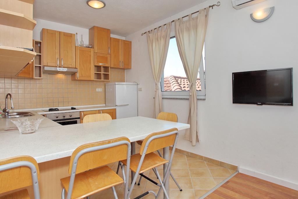 Maivjo Apartament *